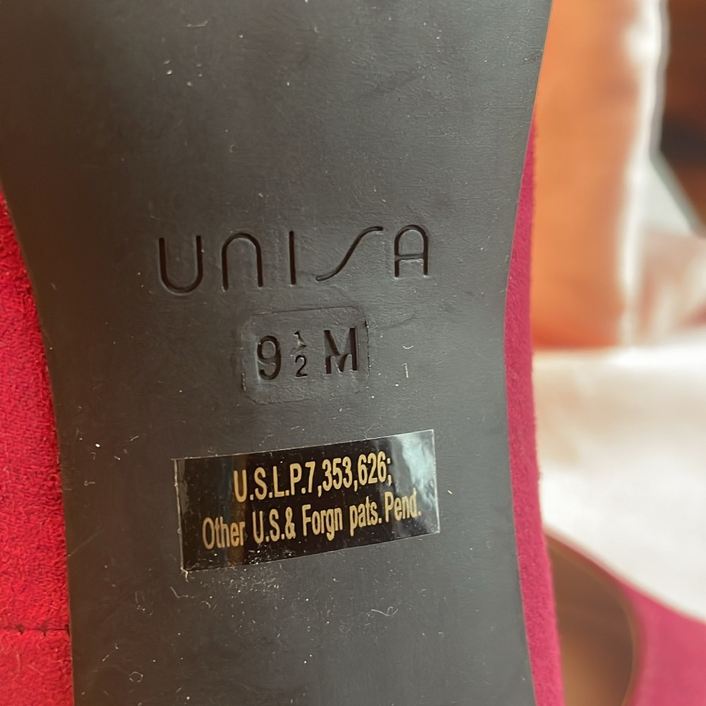 Vintage Unisa Faux Suede Heels - Picture 6 of 8